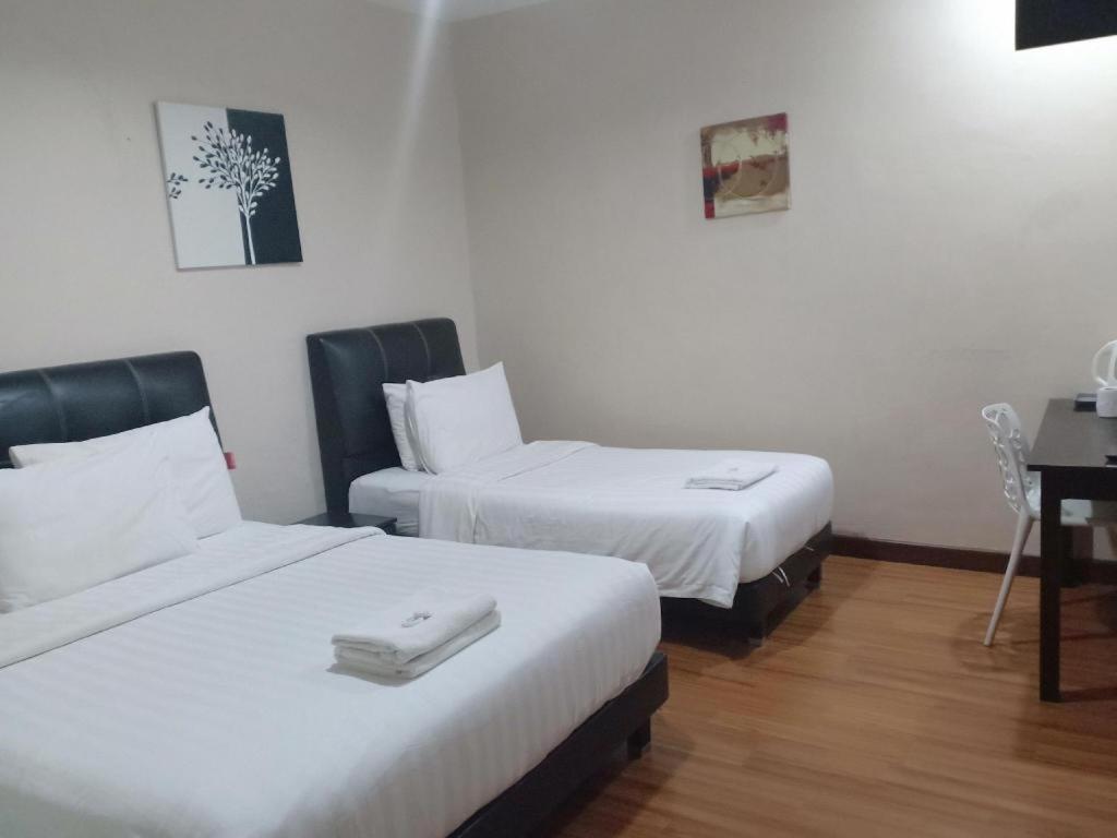 Hotel Seri Pauh George Town Exterior photo