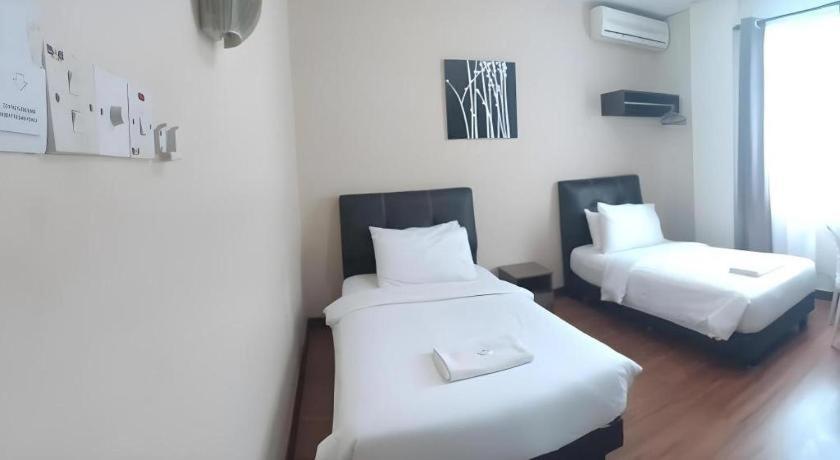 Hotel Seri Pauh George Town Exterior photo