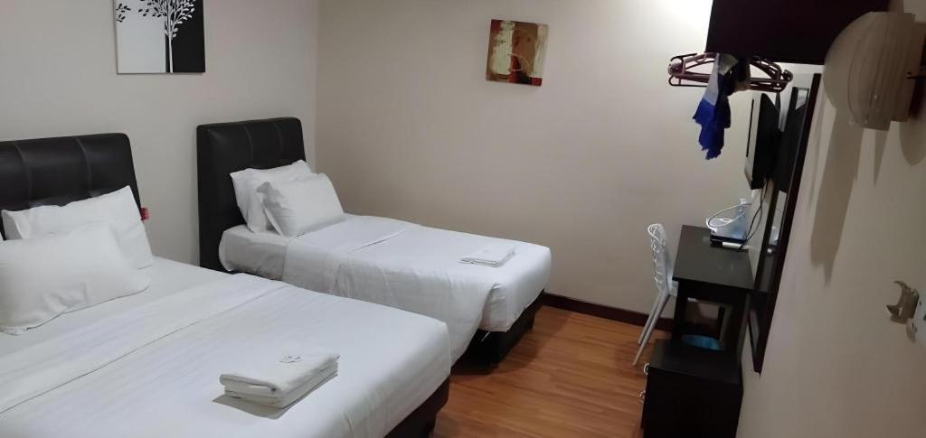 Hotel Seri Pauh George Town Exterior photo