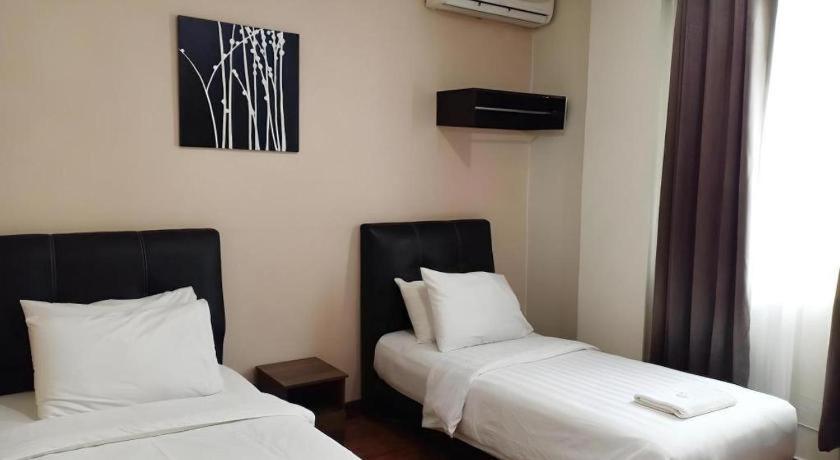 Hotel Seri Pauh George Town Exterior photo